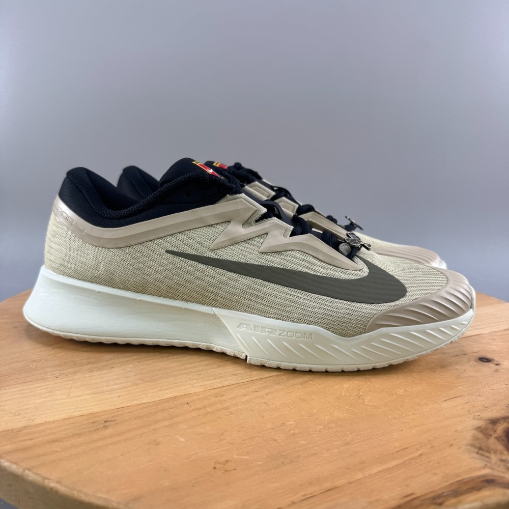 Nike‎ Vapor Pro 3 Heritage Mens Size 11 Tennis Shoes Desert Khaki Medium Olive